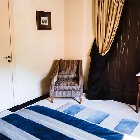 Hotel Trikolonion Country