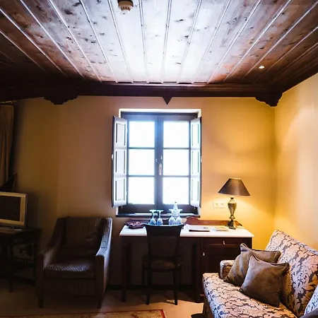 Hotel Trikolonion Country Stemnitsa