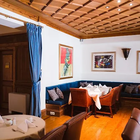 Trikolonion Country Hotel 3*