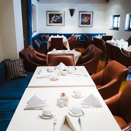 Trikolonion Country Hotel 3*