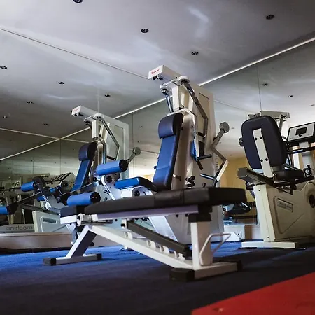 Szálloda Trikolonion Country Sztemníca