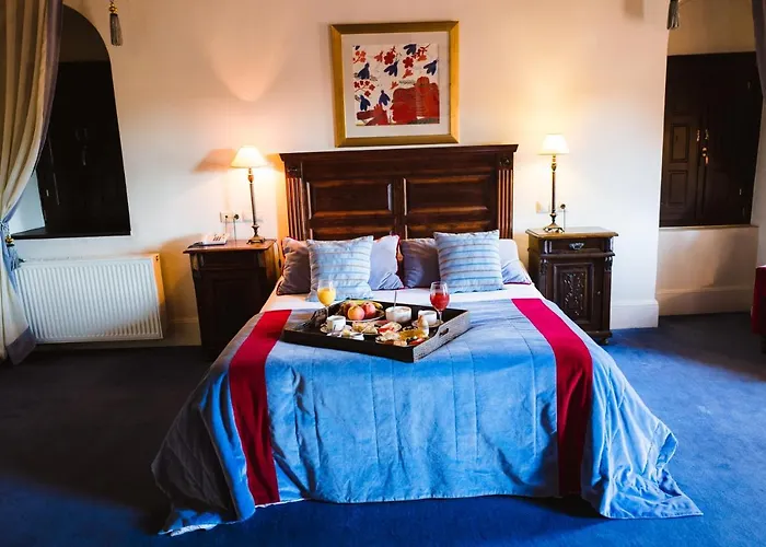 Trikolonion Country Hotel 3*