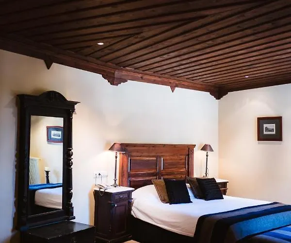 Trikolonion Country 3* ستيمنيتسا