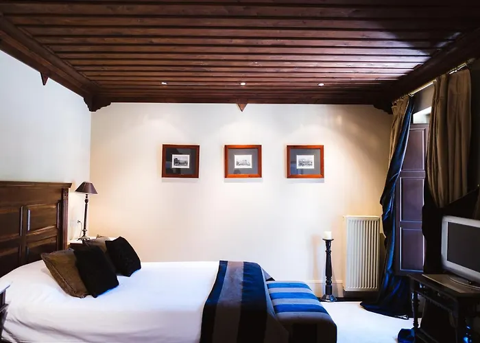 Trikolonion Country Hotel