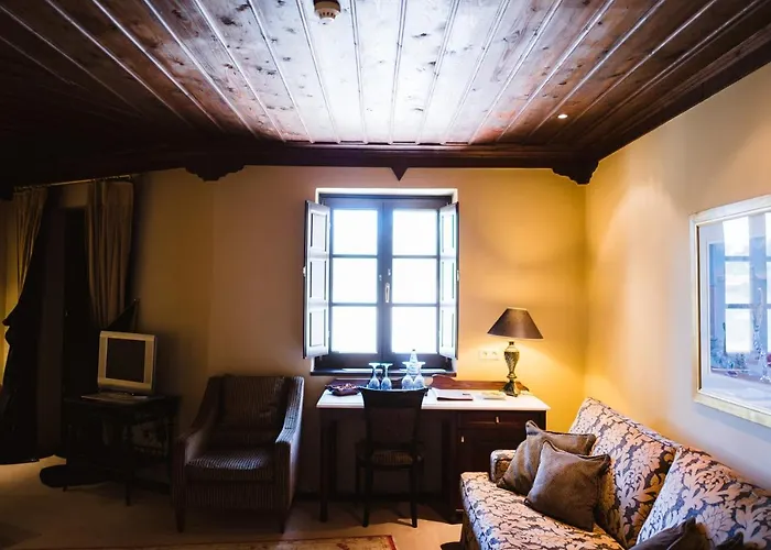 Hotel Trikolonion Country Stemnitsa