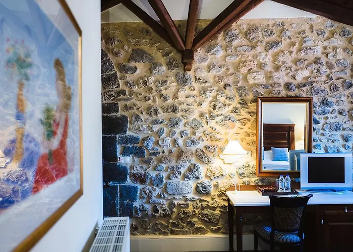 Trikolonion Country 3* ستيمنيتسا