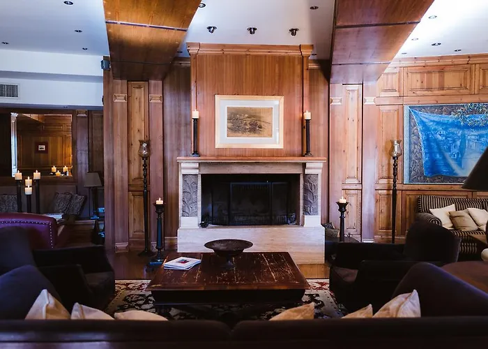 Trikolonion Country ستيمنيتسا