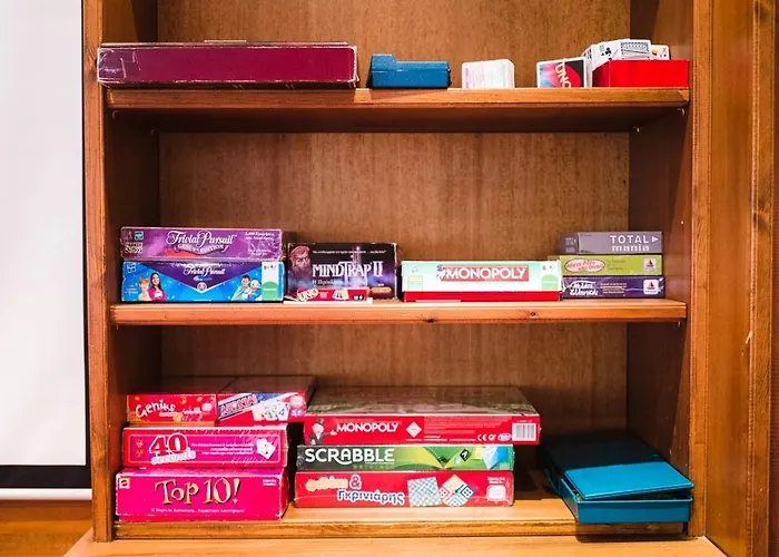 فندق Trikolonion Country