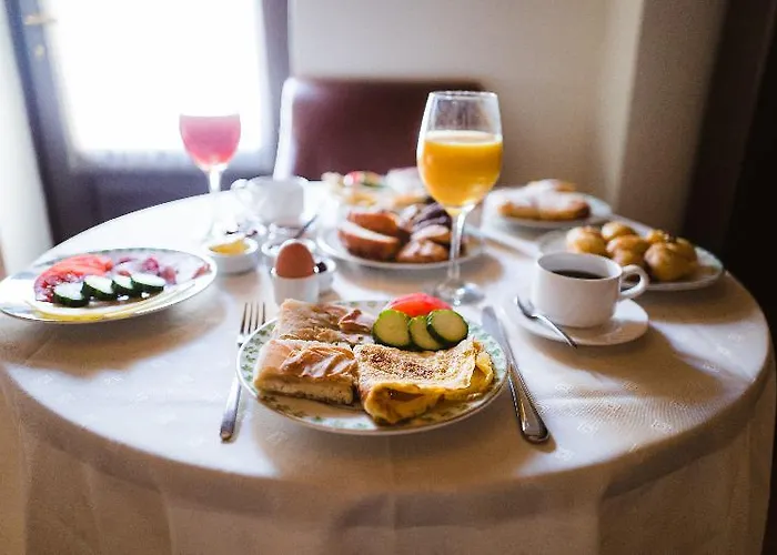 Trikolonion Country Hotel 3*